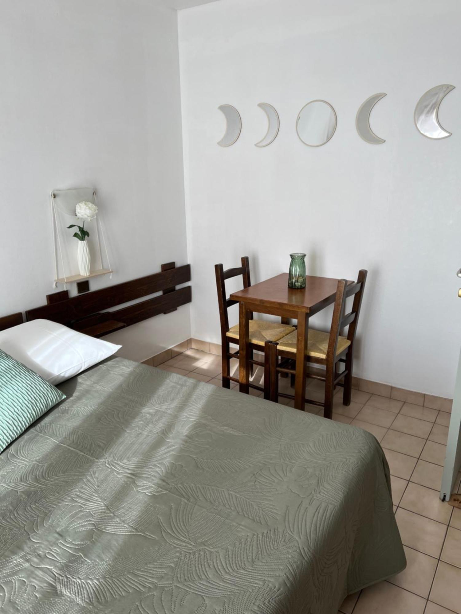 07 50 Hotel 44 Du 39 22 Tilleul Corps Dış mekan fotoğraf